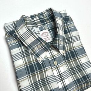 Brooks Brothers Casual Shirt Button Down Cotton Plaid White Gray Madison Fit XL